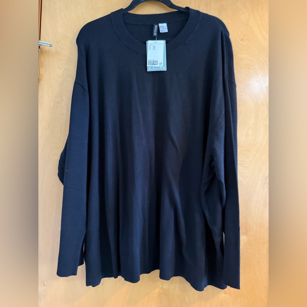 H&M Long Sleeve Crewneck Sweater